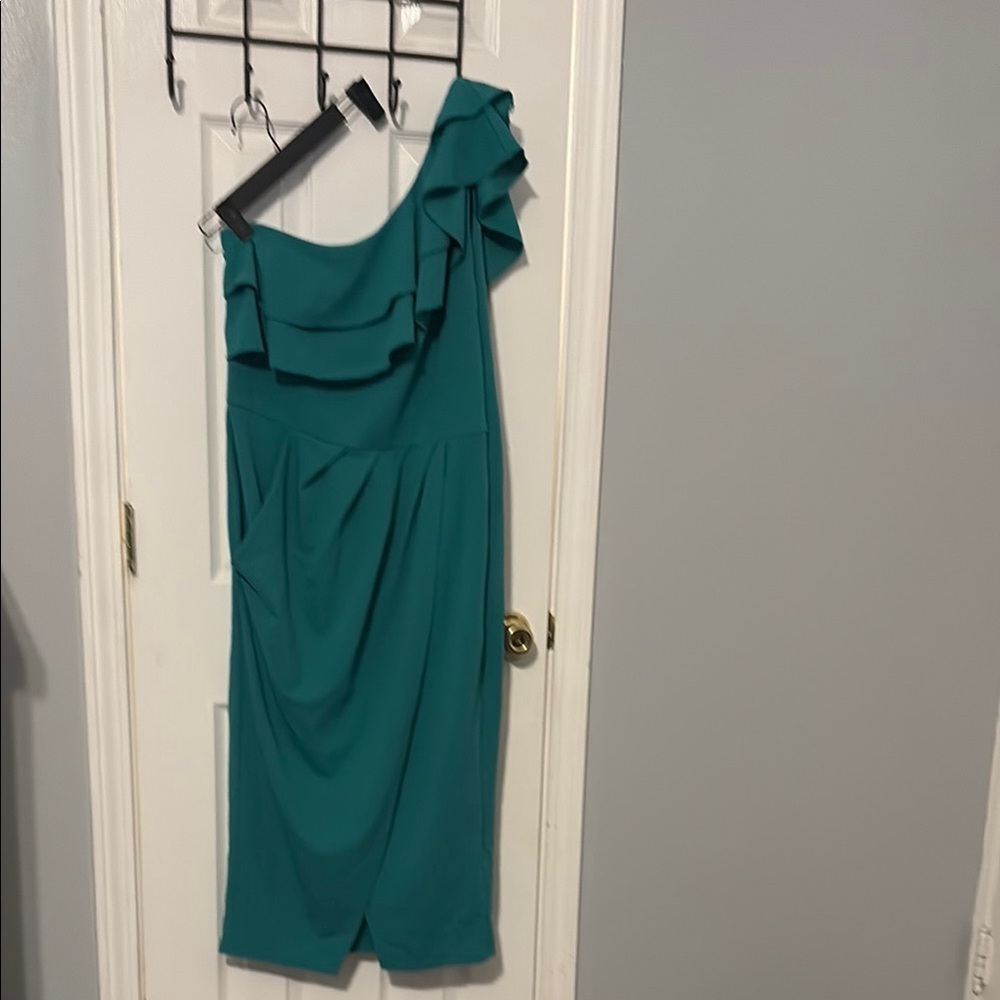 Elegant Teal One-Shoulder Dress